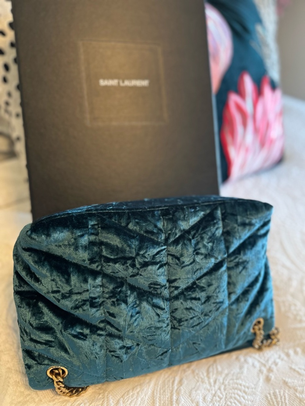 Saint Laurent Velvet Emerald Green Puffer Chain Bag - Picture 4 of 10